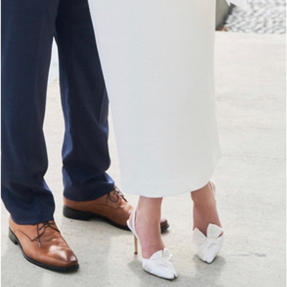 Bella Belle Reese Pointed Toe Wedding Slingback Heels with Bow - Picture 2 of 11